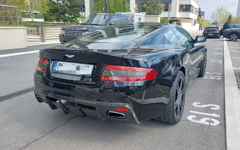 Aston Martin DB 9 Mansory