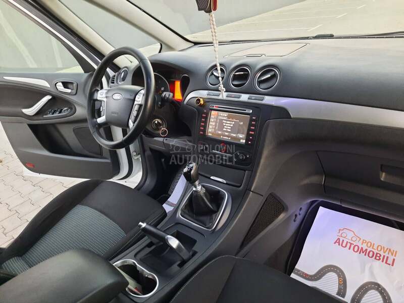 Ford Galaxy 2.0 TDCI
