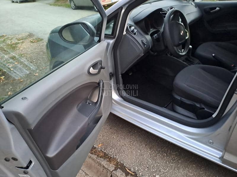 Seat Ibiza 1.2 b