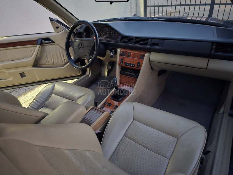 Mercedes Benz CE 300 w124 Coupe