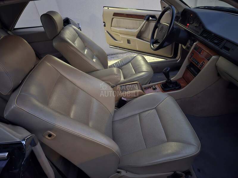 Mercedes Benz CE 300 w124 Coupe