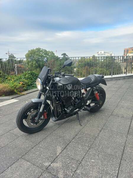 Kawasaki ZRX 1100 Cafe Racer