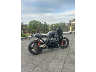 Kawasaki ZRX 1100 Cafe Racer