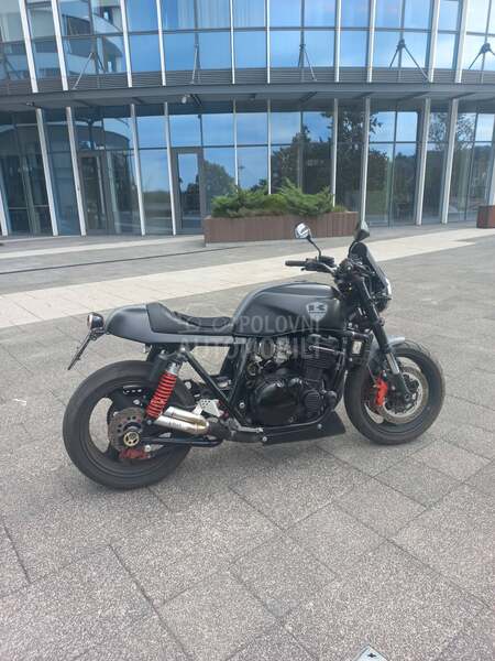 Kawasaki ZRX 1100 Cafe Racer