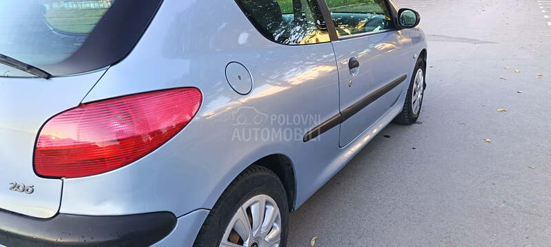 Peugeot 206 