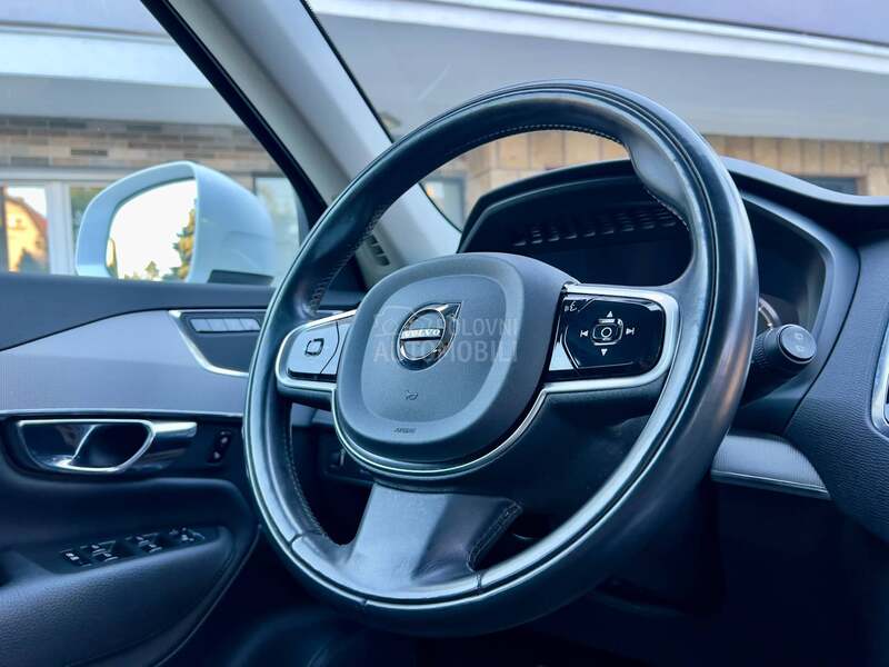 Volvo XC90 D5/Inscription/4WD