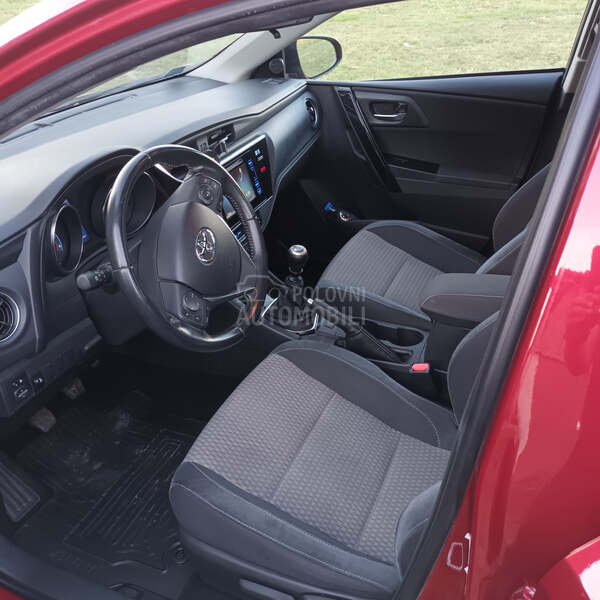 Toyota Auris 1,6