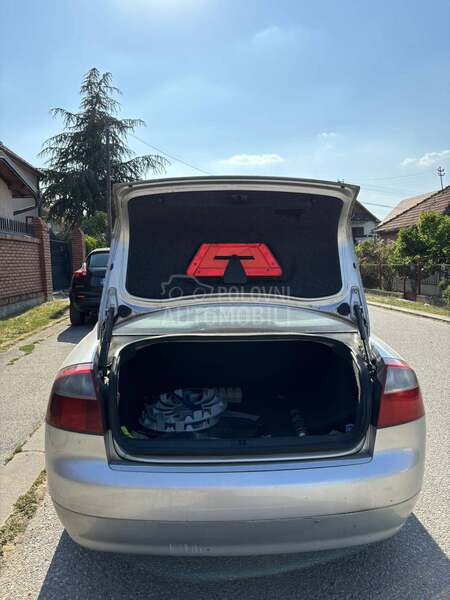 Audi A4 1.9