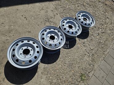 Čelične felne Hyundai  6x139,7 16" 6 x 139.7