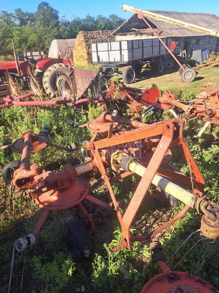 Deutz-Fahr Khun Fella Rastresaci