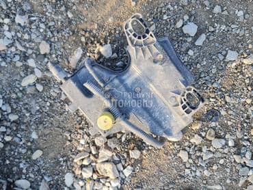 rezervar aditiv za Peugeot 308 od 2014. do 2020. god.