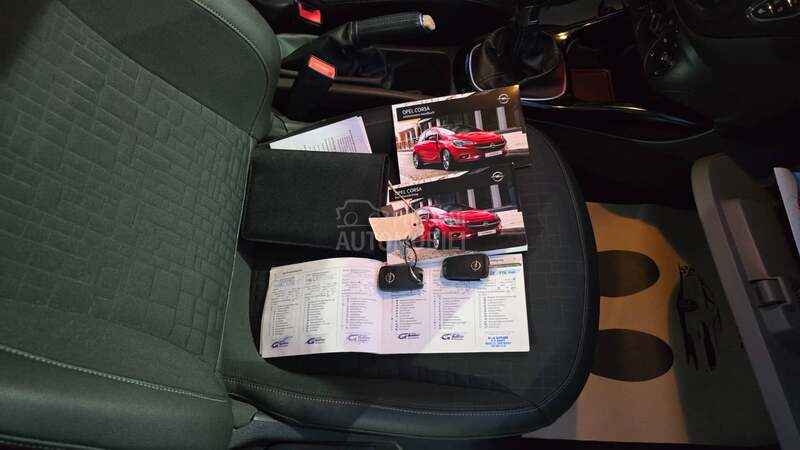 Opel Corsa E 1.0T Cosmo