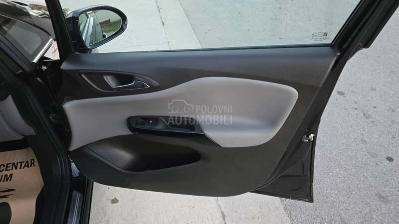 Opel Corsa E 1.0T Cosmo