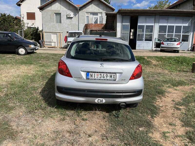 Peugeot 207 