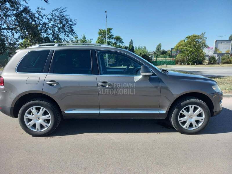 Volkswagen Touareg 2.5 TDI  4X4