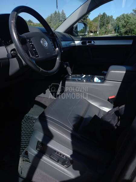Volkswagen Touareg 2.5 TDI  4X4