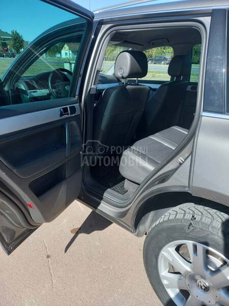 Volkswagen Touareg 2.5 TDI  4X4