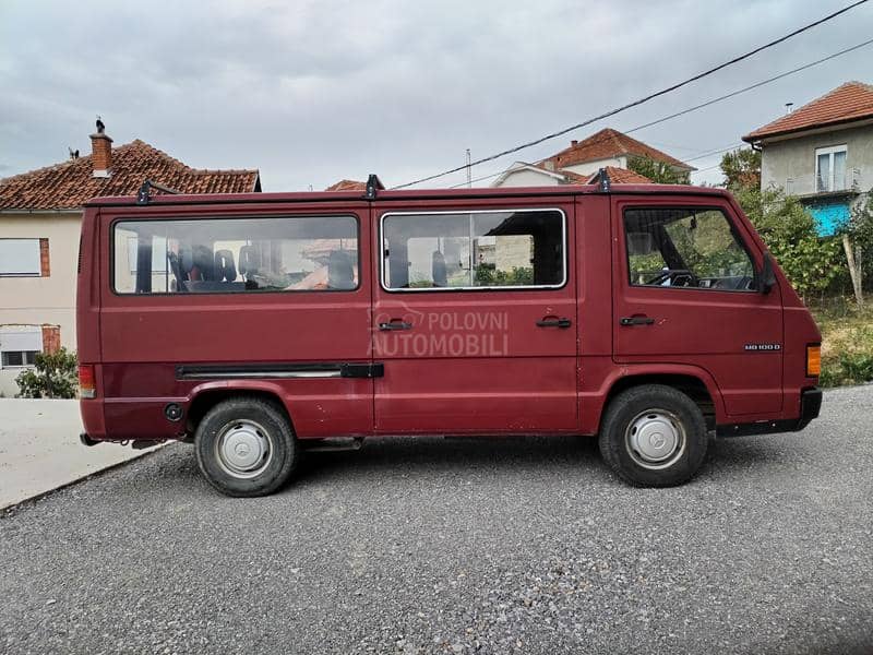 Mercedes Benz Mb100 