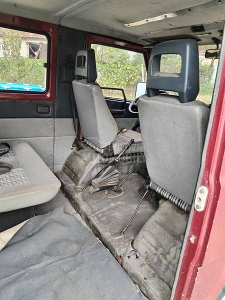Mercedes Benz Mb100 