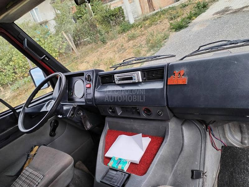 Mercedes Benz Mb100 