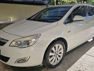 Opel Astra J 1.7 Cosmo