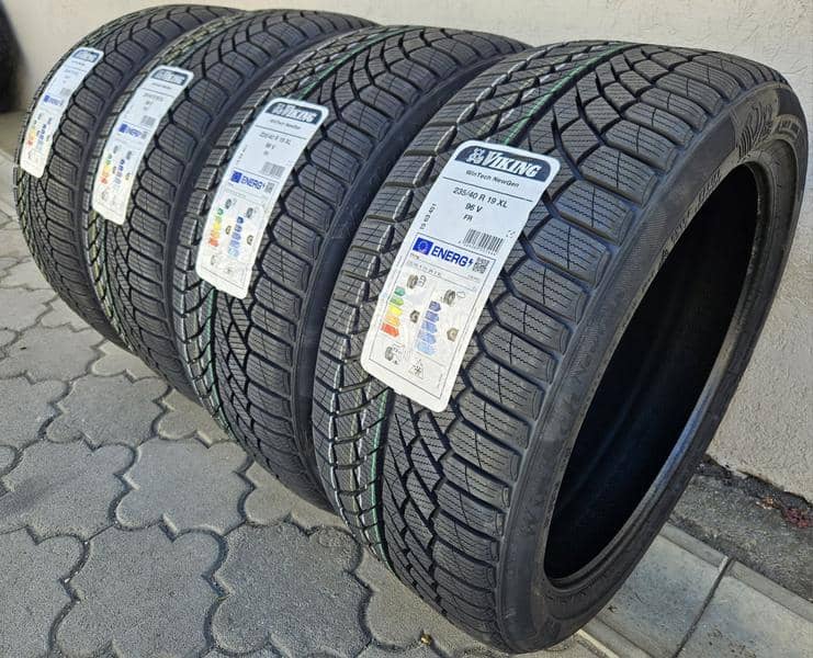 Viking 235/40 R19 Zimska