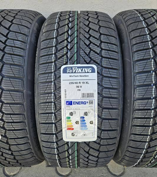 Viking 235/40 R19 Zimska