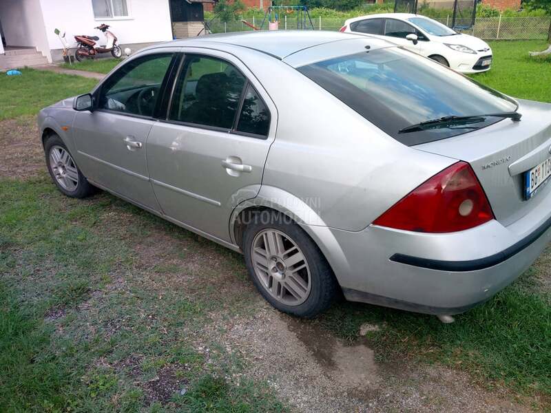 Ford Mondeo 1.8