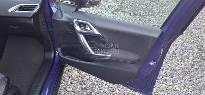 Peugeot 2008 1.2