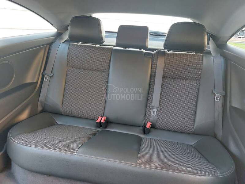 Opel Astra H 1.6 GTC COSMO