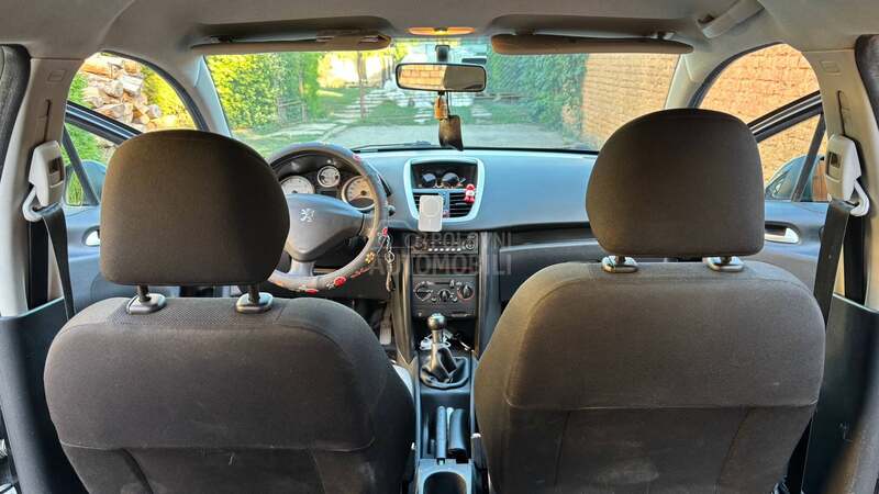 Peugeot 207 1.4 P L I N