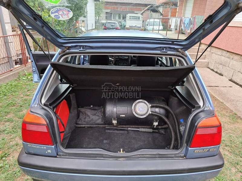 Volkswagen Golf 3 1.8