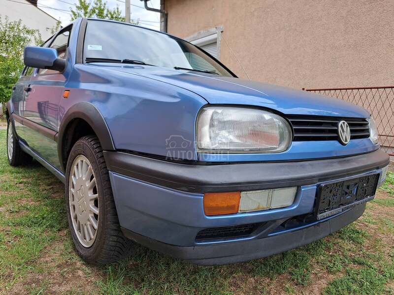 Volkswagen Golf 3 1.8