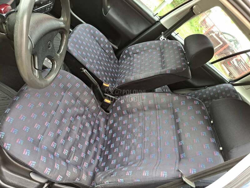 Volkswagen Golf 3 1.8
