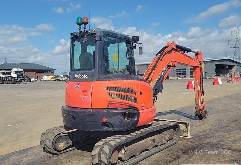 Kubota U55 Top stanje