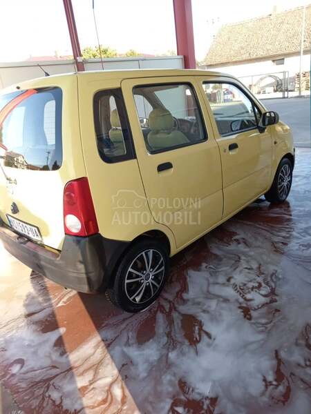 Opel Agila 1,0