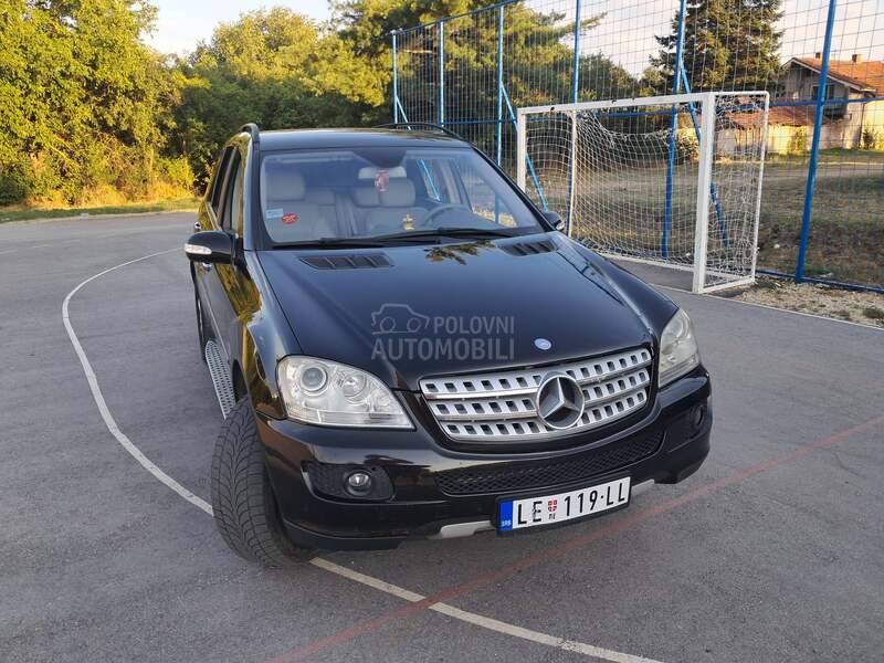 Mercedes Benz ML 300 CDI