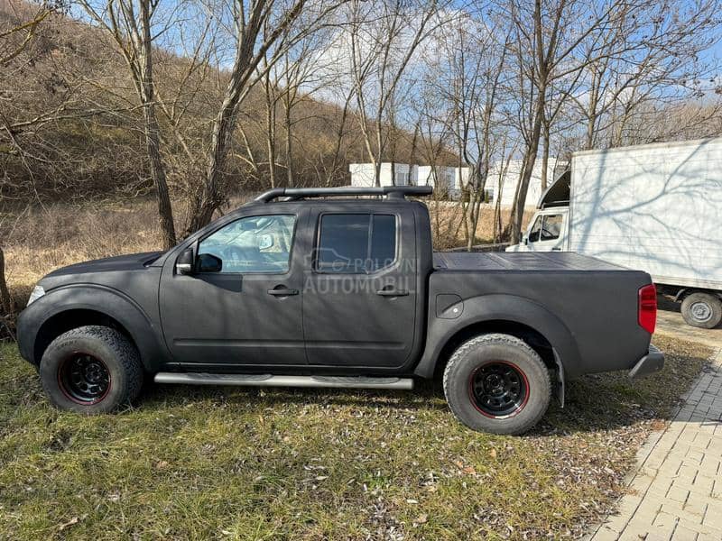 Nissan Navara 
