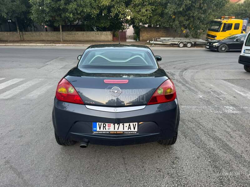Opel Tigra 1.8