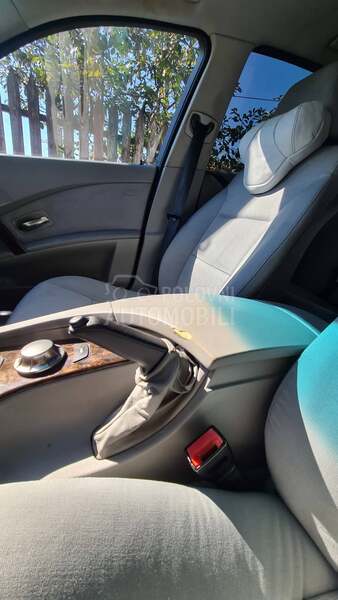 BMW 520 520i