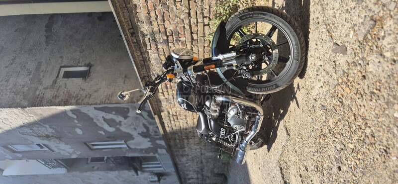 Royal Enfield Super Meteor 650