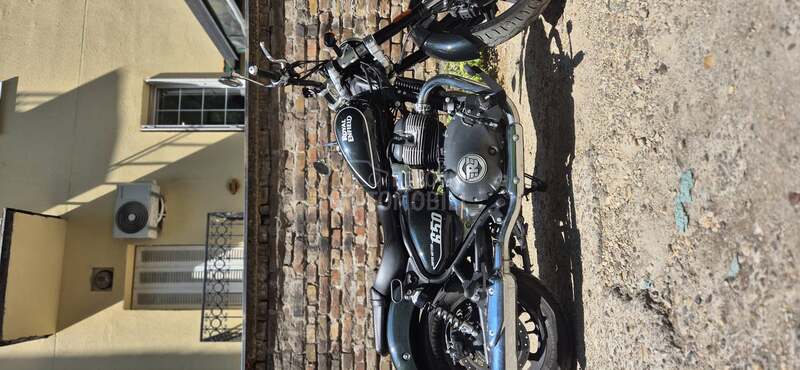 Royal Enfield Super Meteor 650