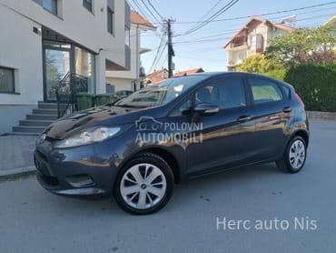 Ford Fiesta 1.2i TREND LINE CH