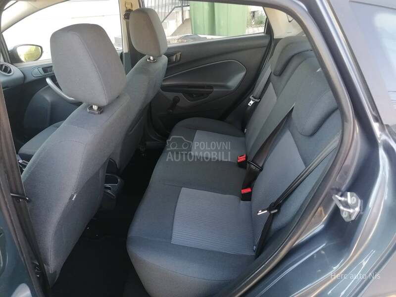 Ford Fiesta 1.2i TREND LINE CH