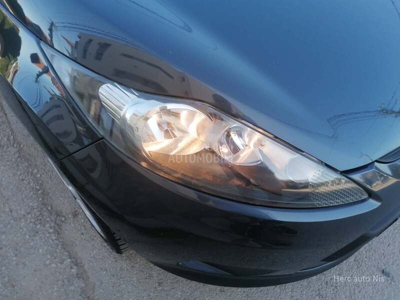 Ford Fiesta 1.2i TREND LINE CH