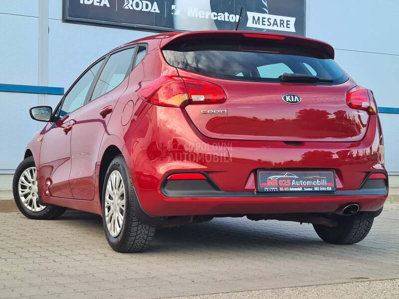 Kia cee`d 1.4 EX Style