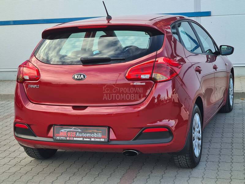 Kia cee`d 1.4 EX Style