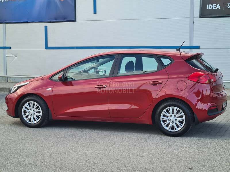 Kia cee`d 1.4 EX Style