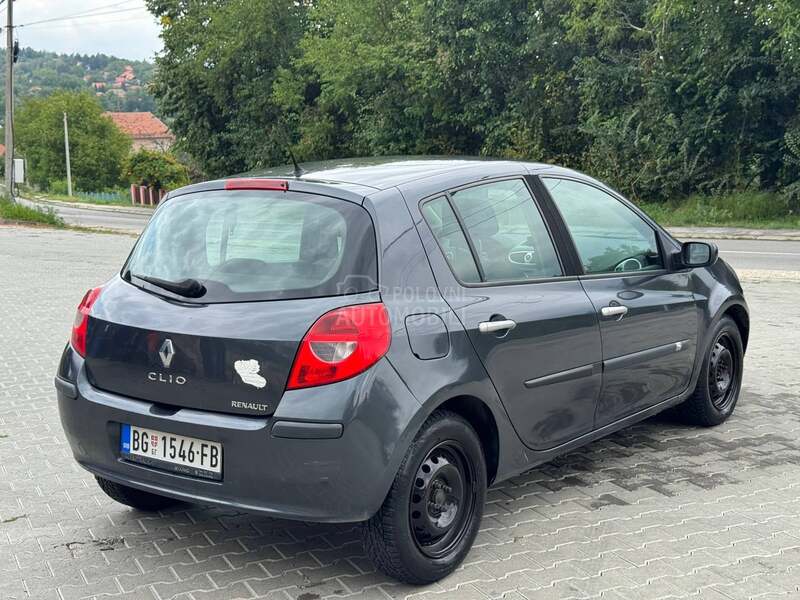Renault Clio 