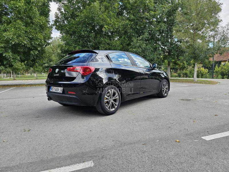 Alfa Romeo Giulietta 